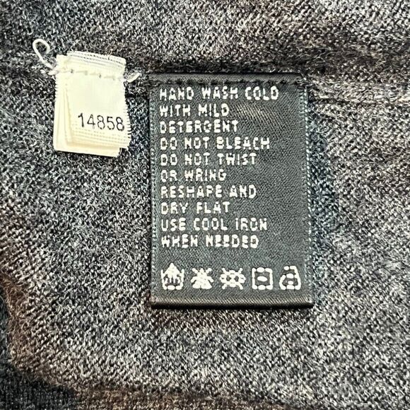 August Silk Sweater Vest Womens Large Gray Rib Knit Wool Blend Preppy Geeky Top - Picture 8 of 9